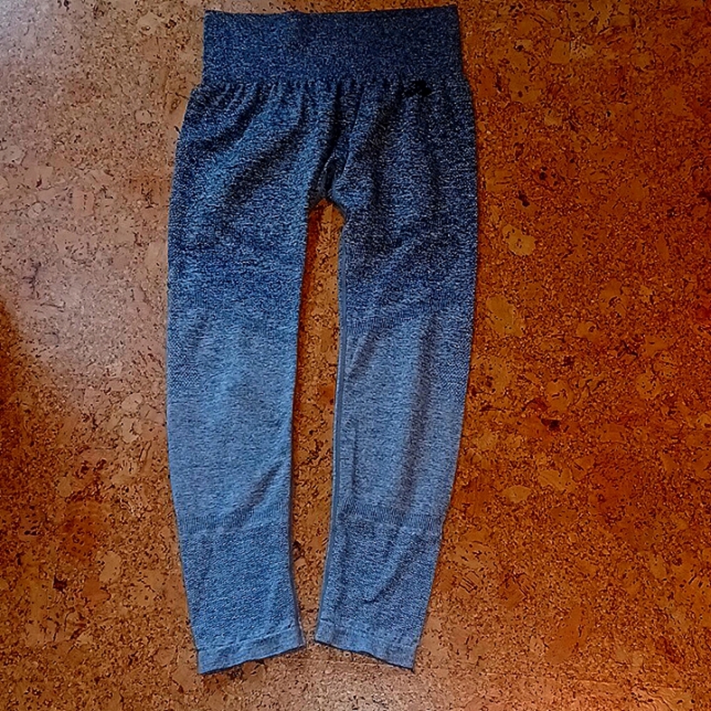 Engineered Life Seamless Ombre Gray Leggings Size M